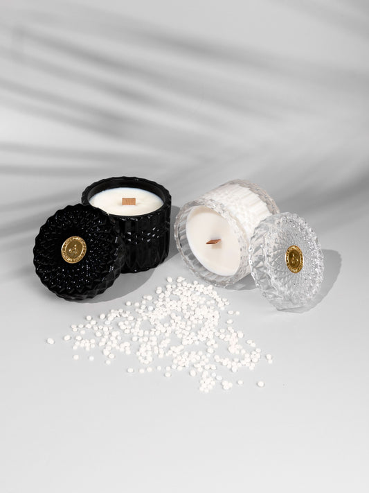 Eco-Friendly Essential
Oil Candles