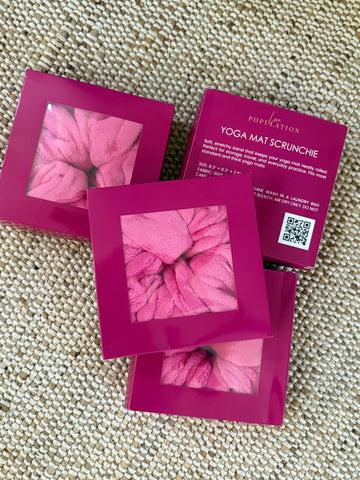 YOGA MAT SCRUNCHIE